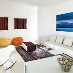 Capo Passero Villa