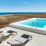 Capo Passero Villa