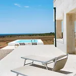 Capo Passero Villa *